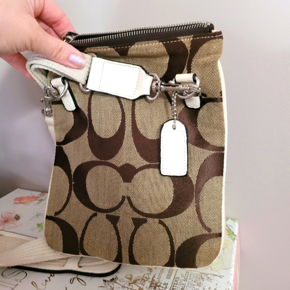 Old school Coach purse